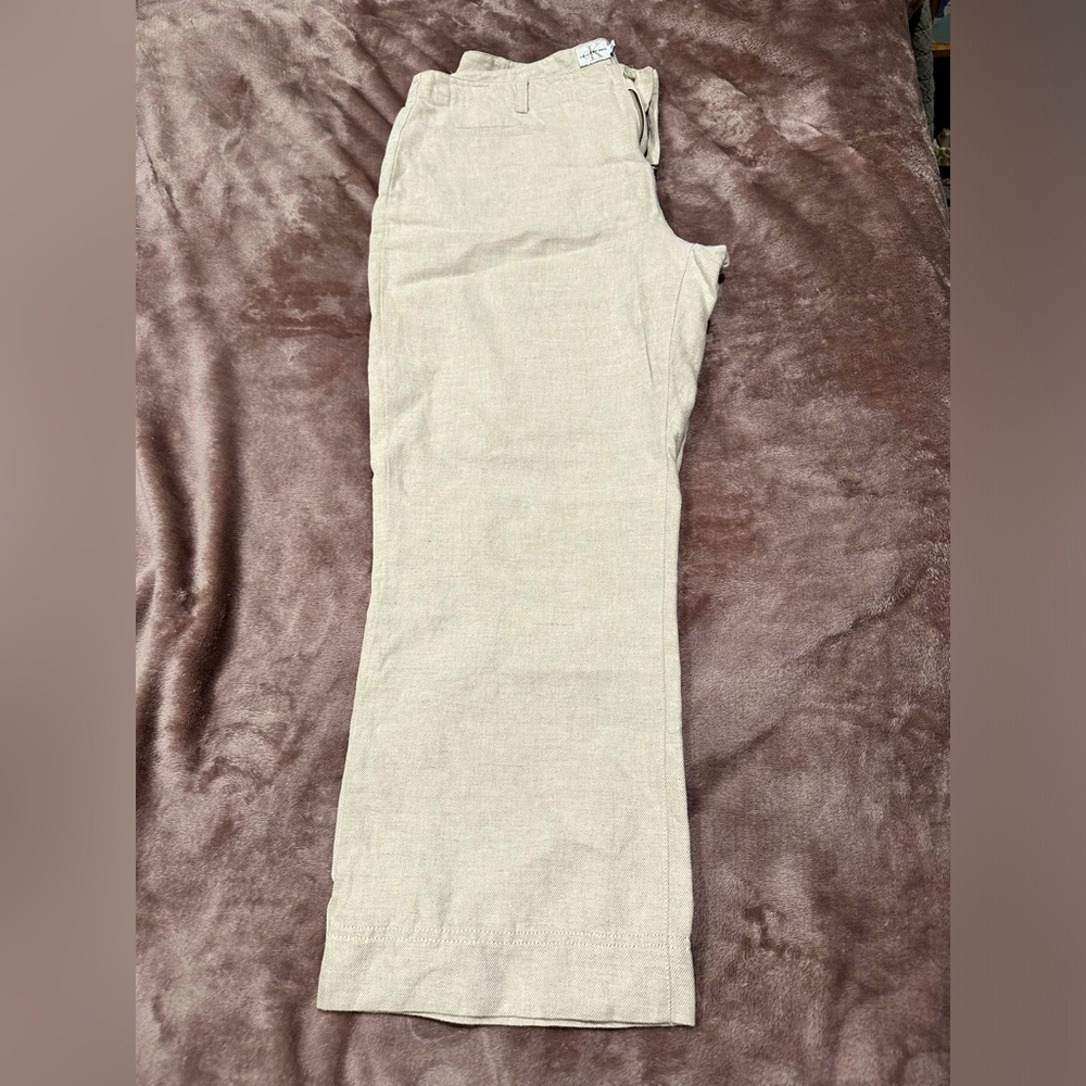 Calvin Klein Capri Slacks